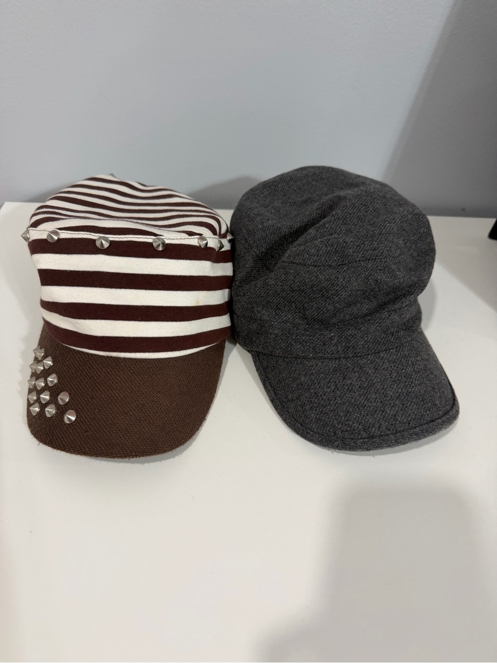 Kids Stripe & Solid Cotton Cap Set - Brown and Gray
